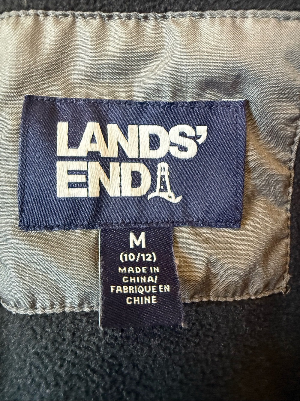 Lands' End Boy’s Two-Tone Black and Gray Hooded Puffer Jacket size 10-12 - Picture 4 of 8